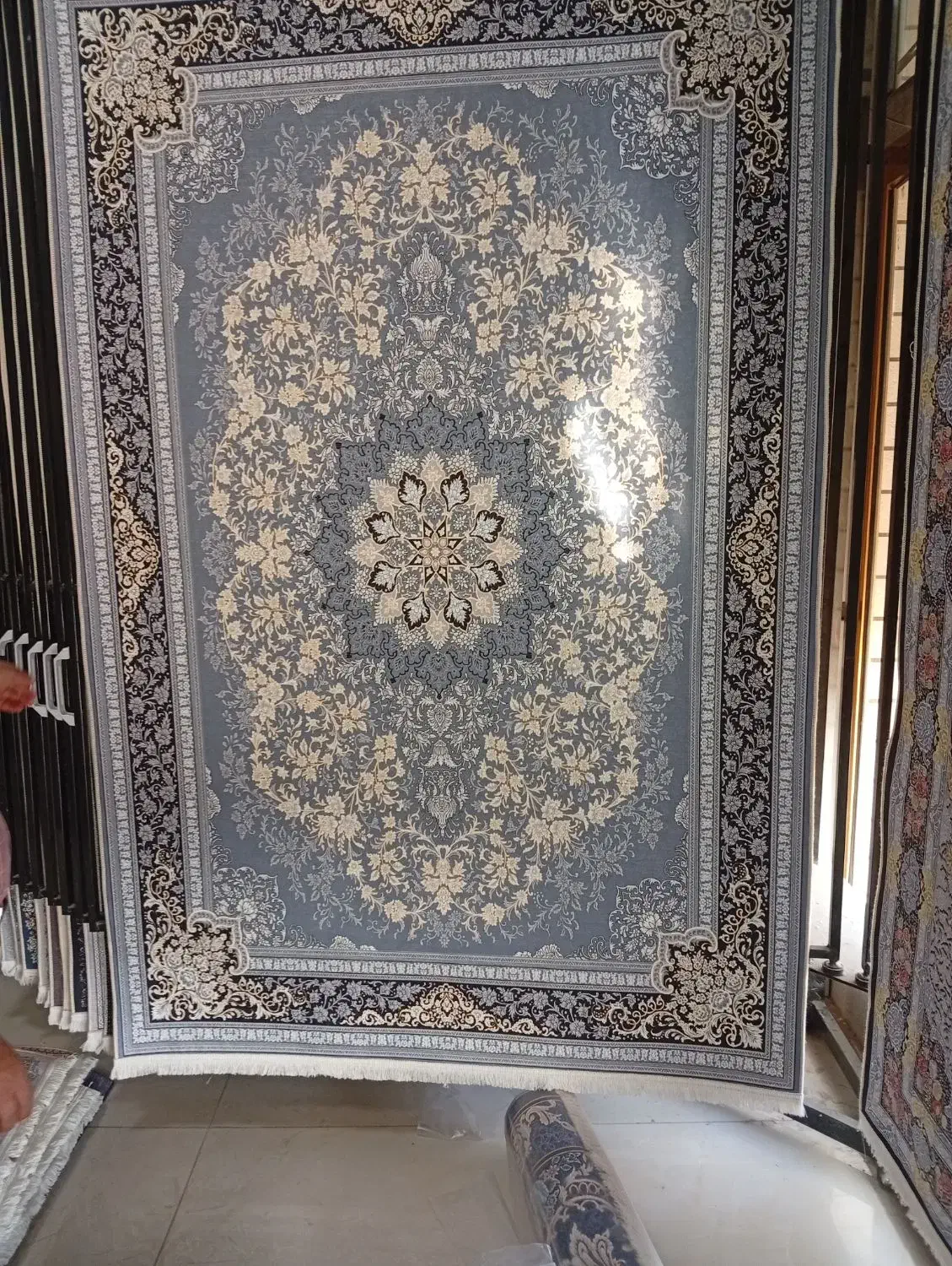 فرشینه|گلیم، جاجیم، گبه|آران و بیدگل, |دیوار