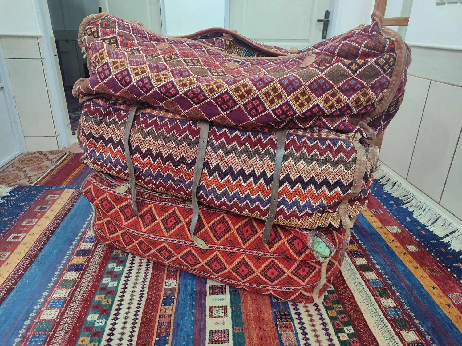 محصولات صنایع دستی ترکی|صنایع دستی و سایر لوازم تزئینی|آباده, |دیوار