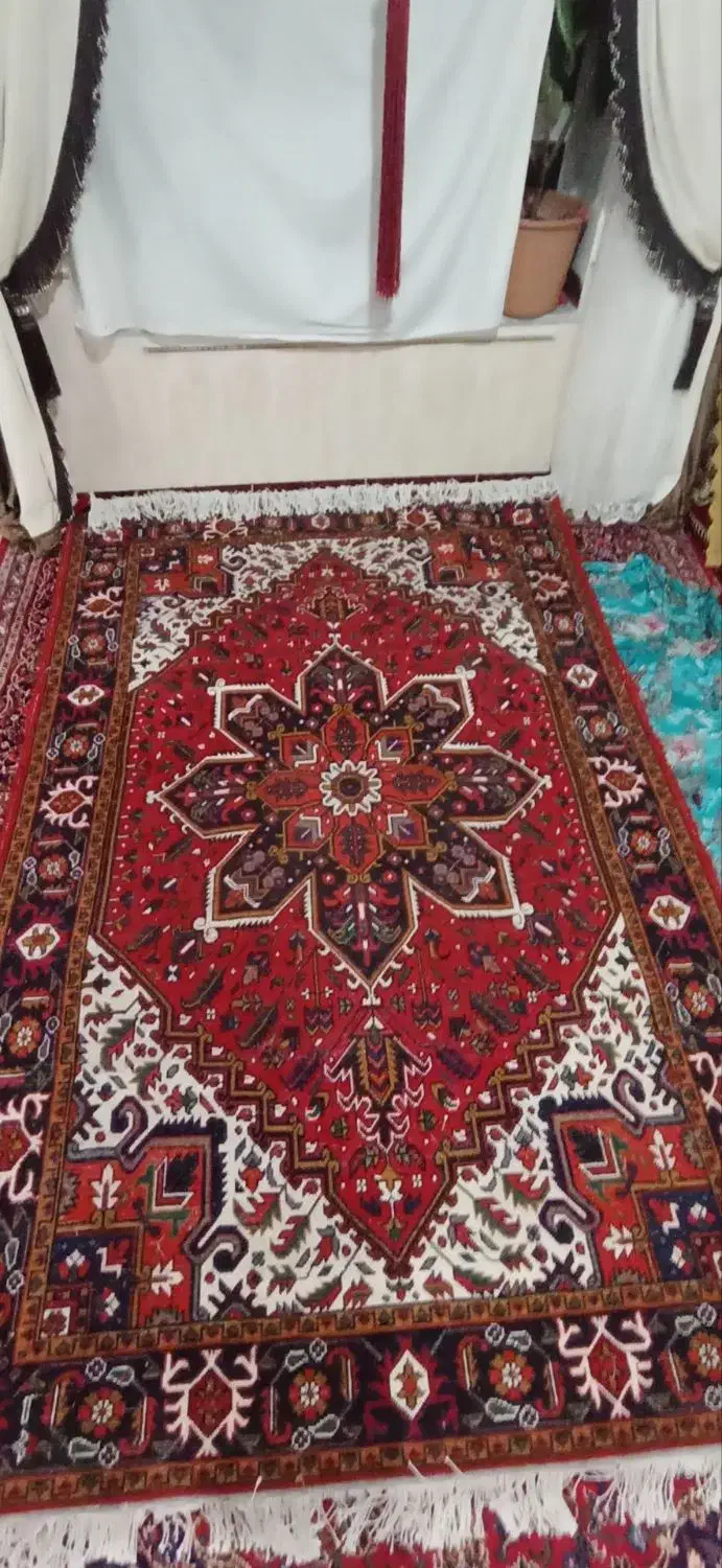 یک جفت فرش دست بافت|فرش|عجب شیر, |دیوار