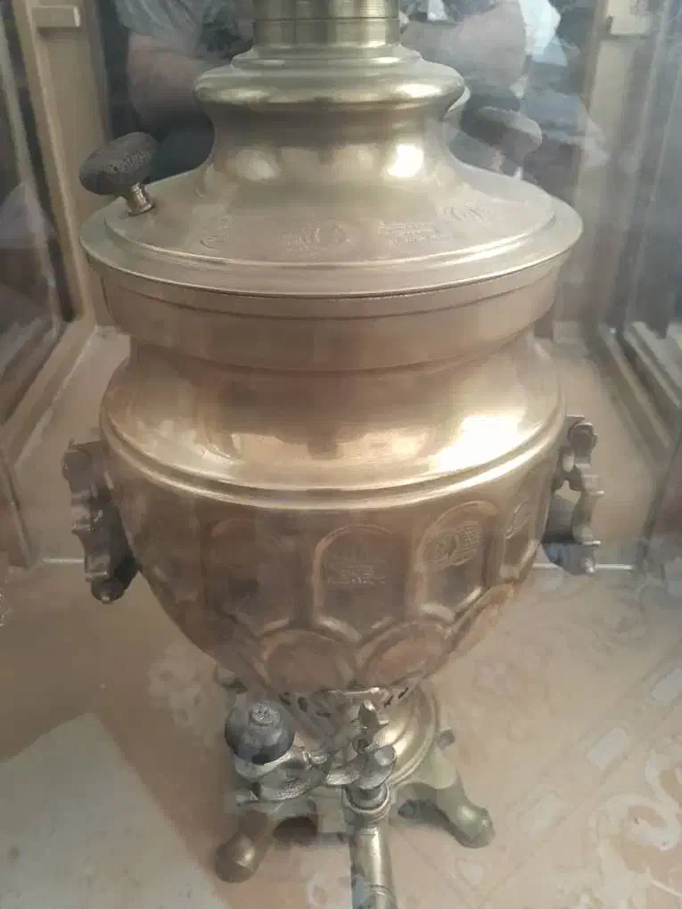 سماور|کلکسیون اشیاء عتیقه|ایوان, |دیوار