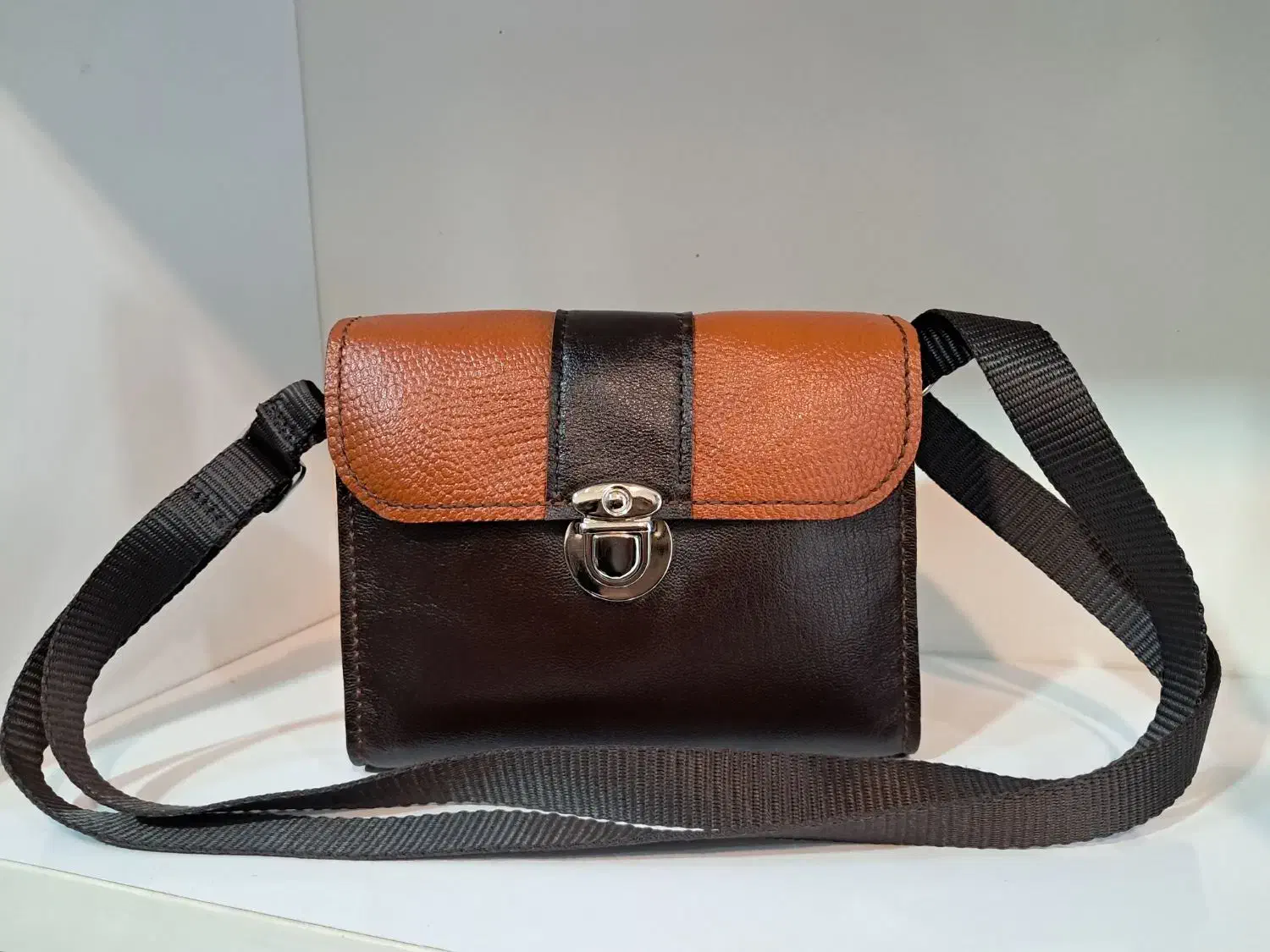 کیف چرم طبیعی|کیف، کفش، کمربند|جویبار, |دیوار