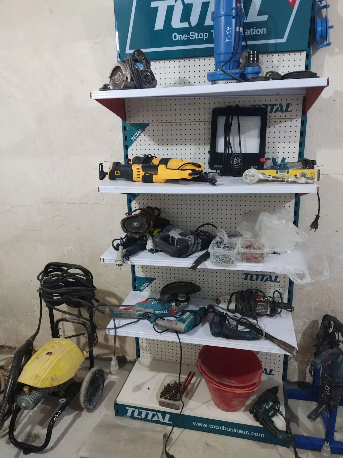 اجاره ابزار الات ساختمانی صالحی|مصالح و تجهیزات ساختمان|پارسیان, |دیوار