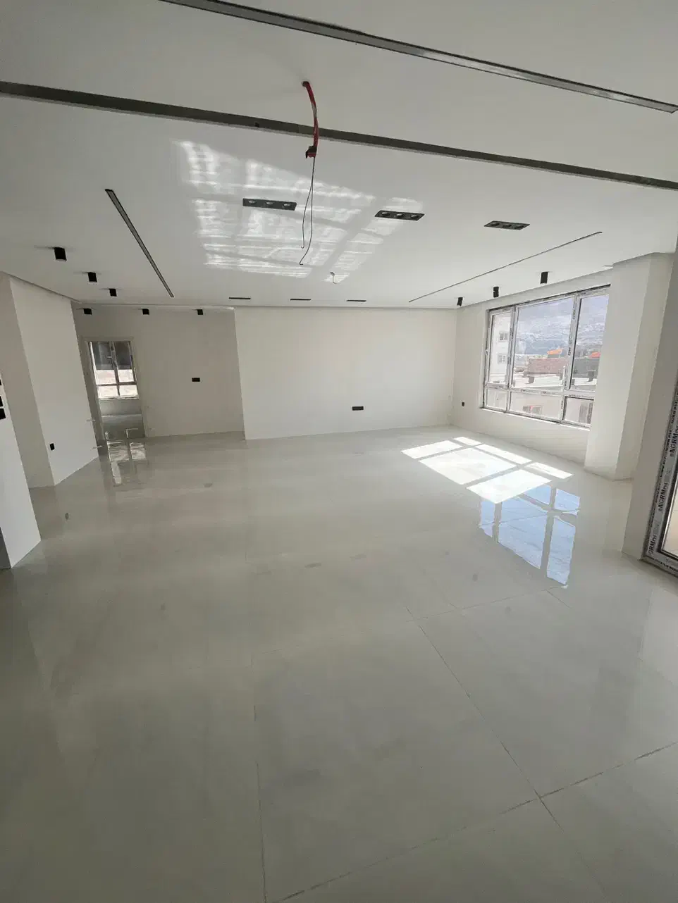 آپارتمان ۱۳۵ متری تک واحدی ۳خوابه مخابرات|فروش آپارتمان|فیروزکوه, |دیوار