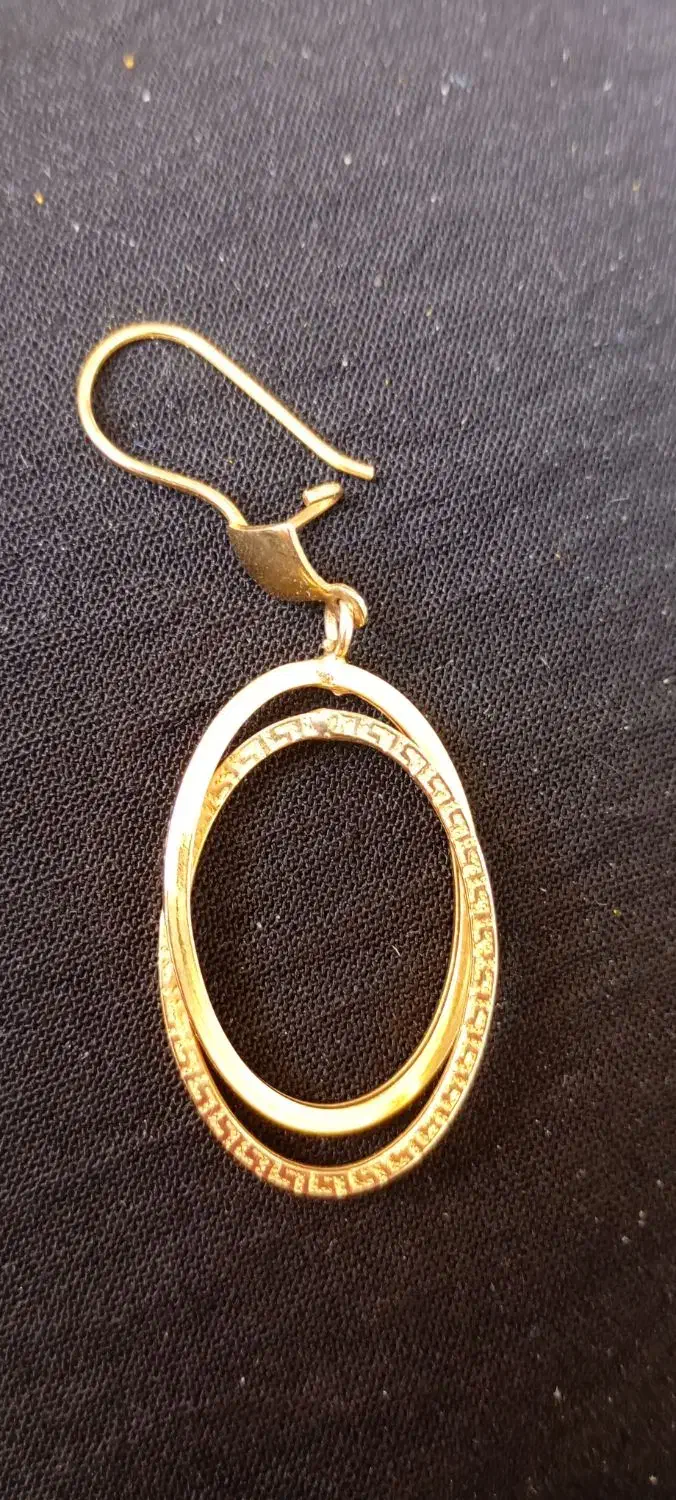 گم شده|جواهرات|قم, قلعه کامکار|دیوار