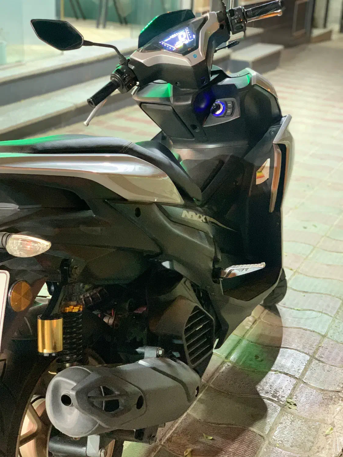 موتور آیروکس۱۴۰۳|موتورسیکلت|بیرجند, |دیوار