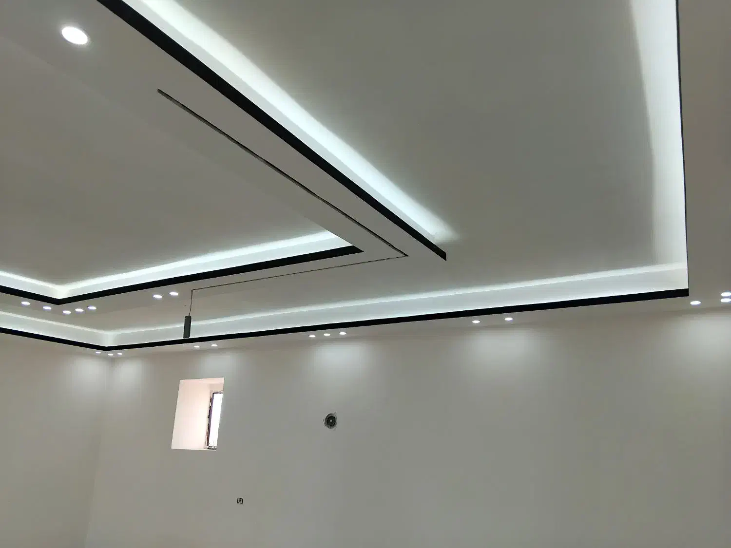 خدمات برق ساختمان رفع اتصالی -لاینر-نور مخفی-نما|خدمات پیشه و مهارت|ماکو, |دیوار