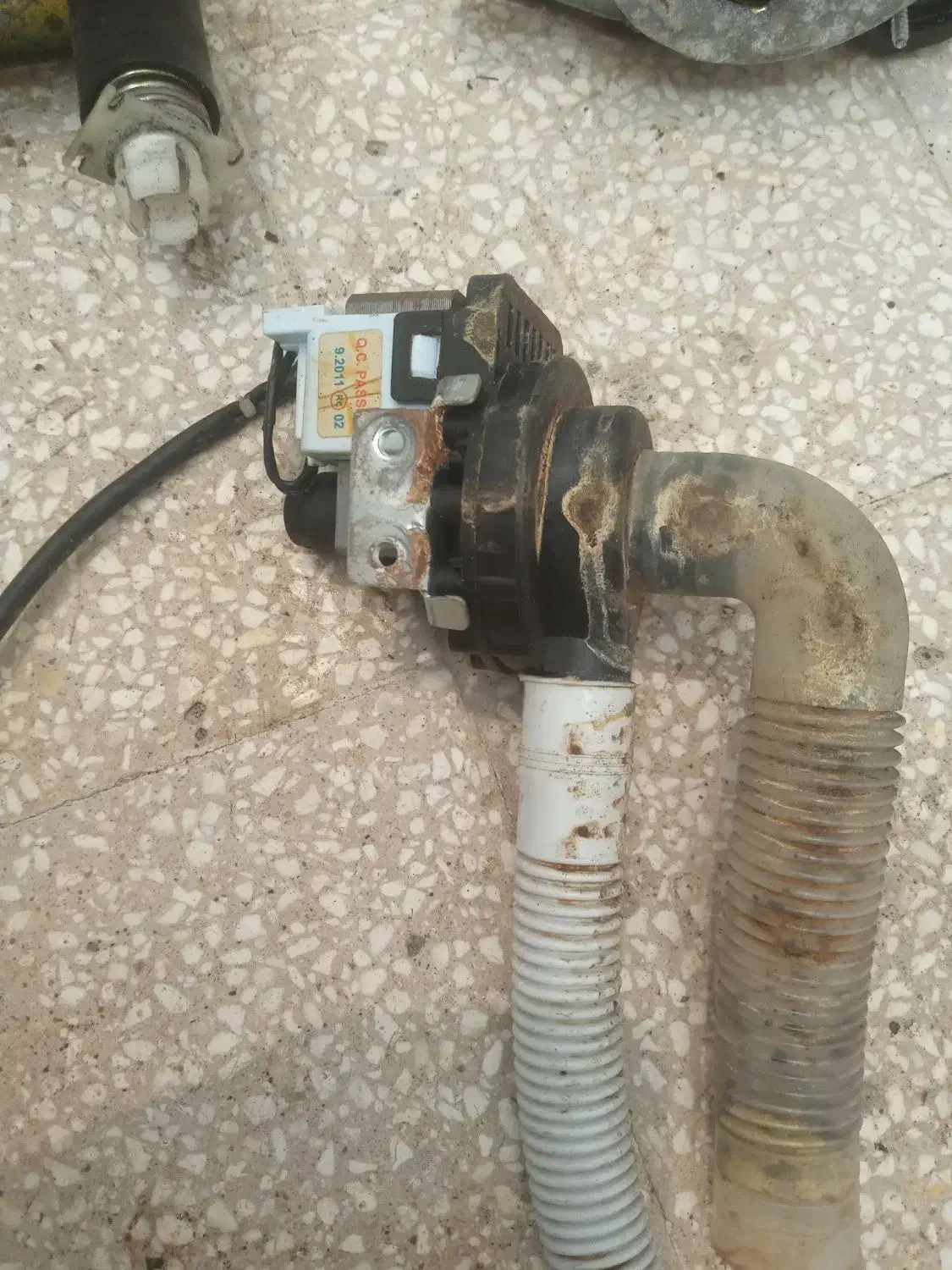 موتور و پمپ ماشین لباسشویی|ماشین لباسشویی و خشک‌کن لباس|سمنان, |دیوار