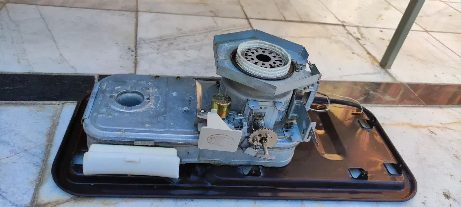 تیوست کارکرده ولی تمیز|آبگرمکن، پکیج، شوفاژ|زابل, |دیوار