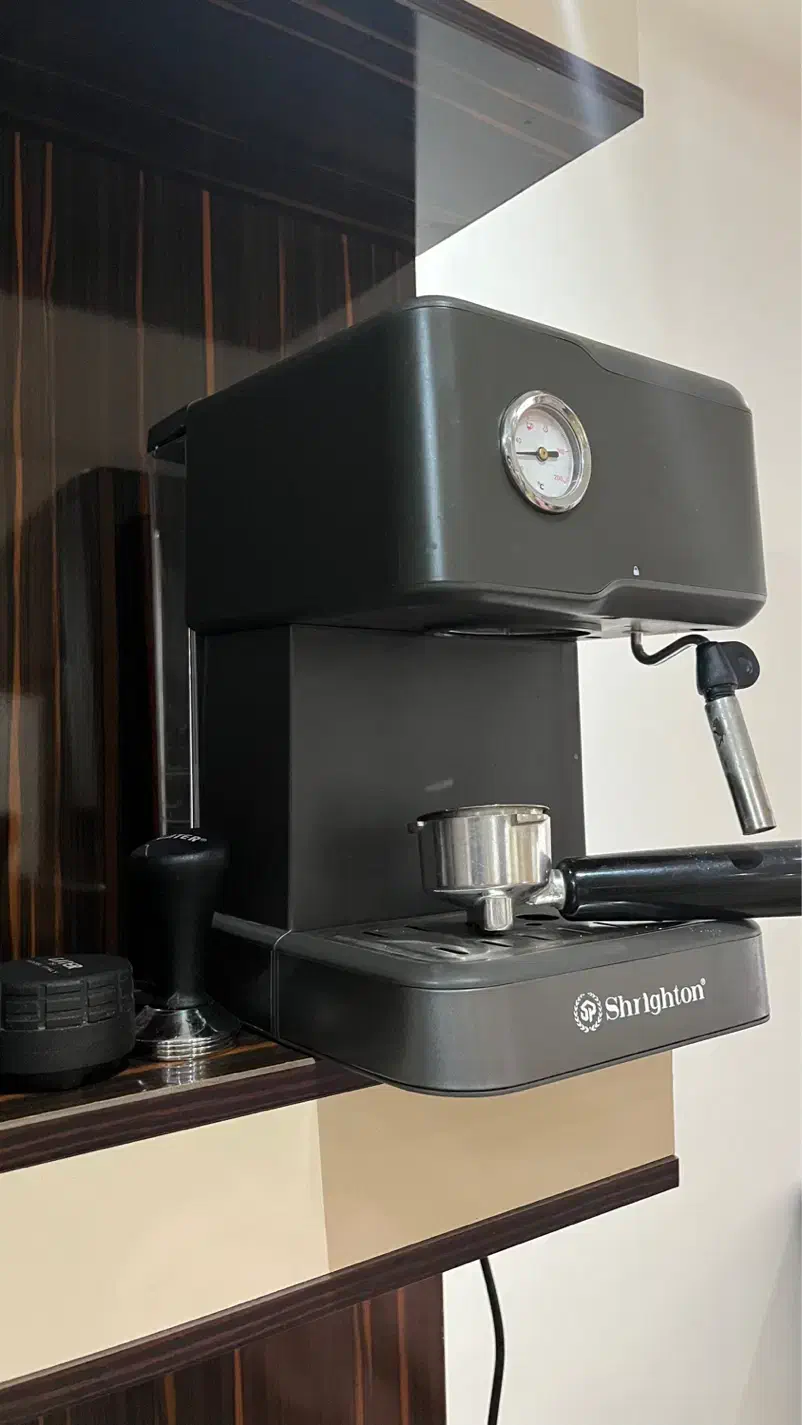اسپرسوساز Shrighton SH-8680 تمیز و سالم|سماور، چای‌ساز، قهوه‌ساز|بندر انزلی, ساحل قو|دیوار