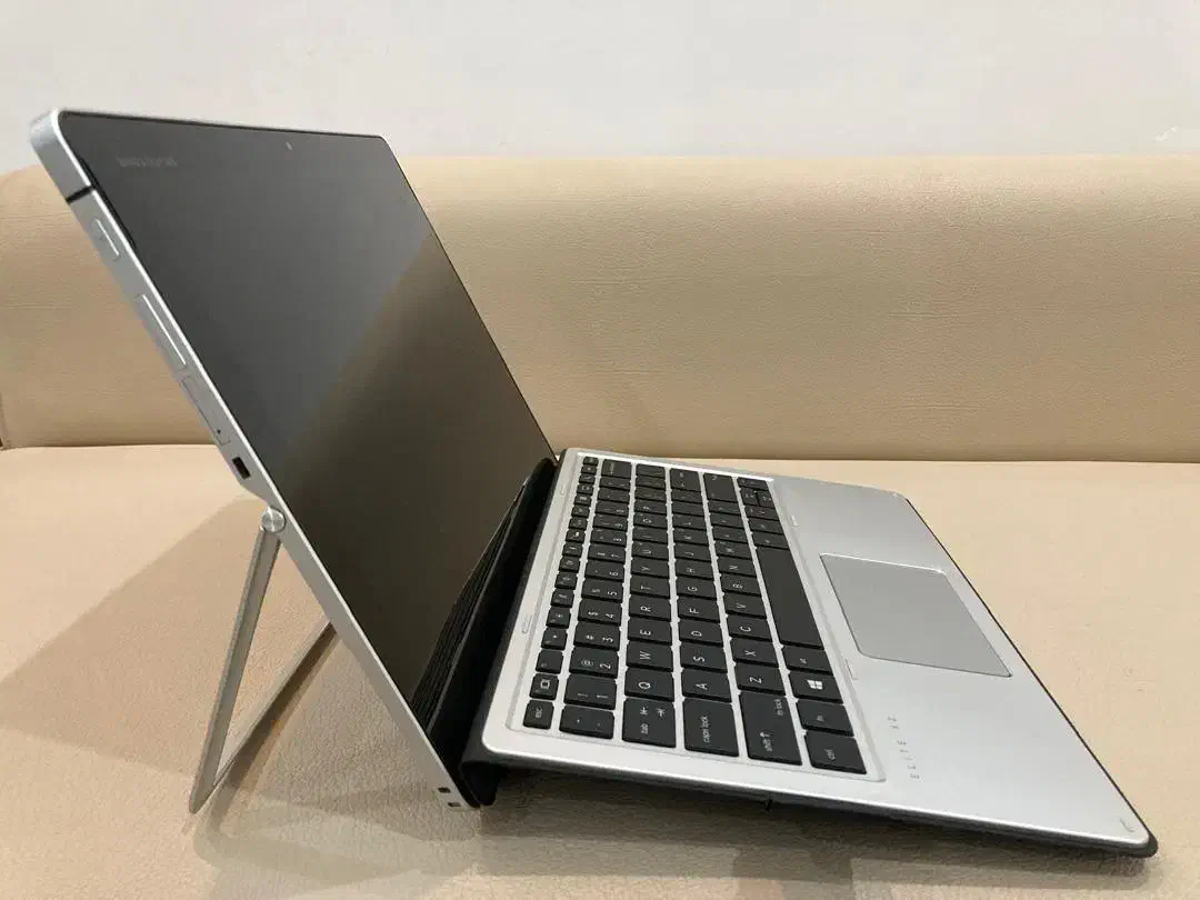 فروش دستگاه.  HP Elite X2|رایانه همراه|شیراز, دینکان|دیوار