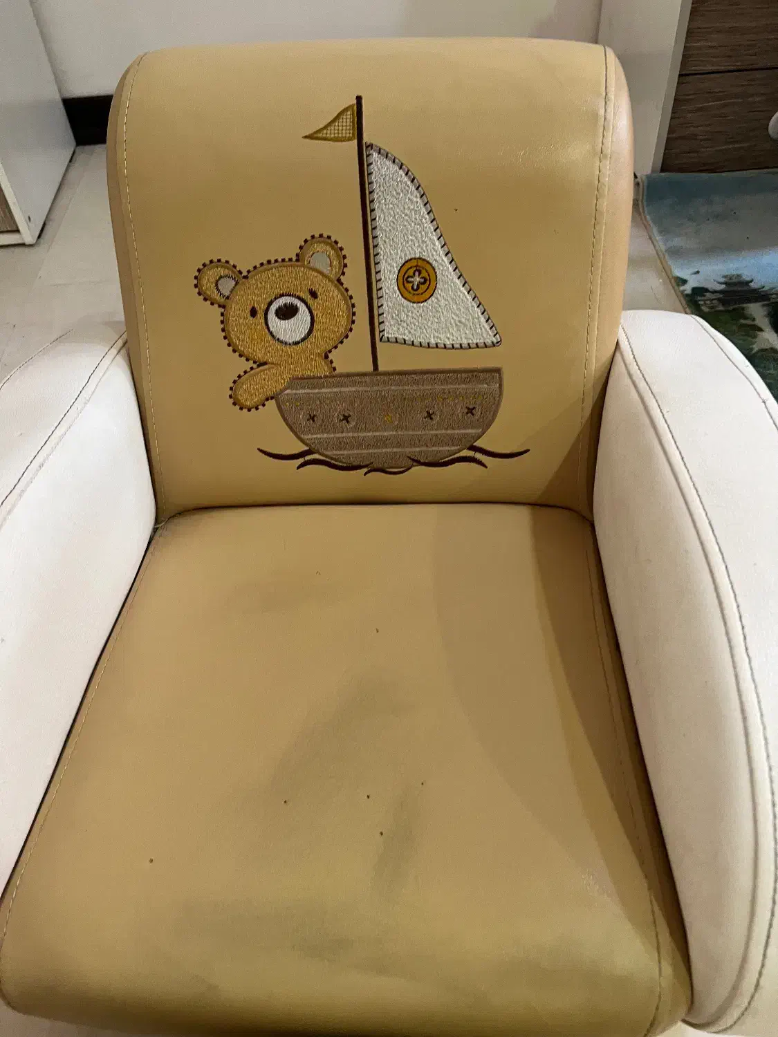 صندلی بچه|تخت و صندلی بچه|اراک, |دیوار