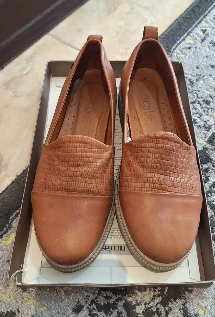 ست کیف و کفش چرمی اصل|کیف، کفش، کمربند|هشتگرد, فاز ۳ مهستان|دیوار