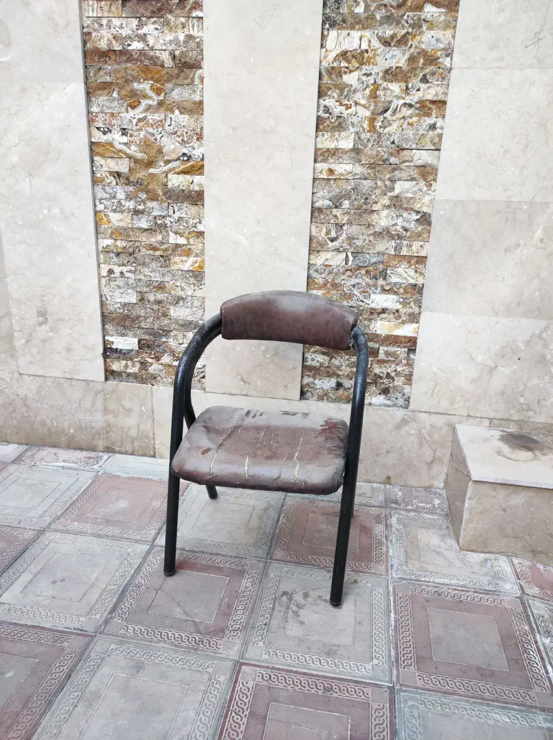 صندلی فلزی|صندلی و نیمکت|مشهد, شفا|دیوار