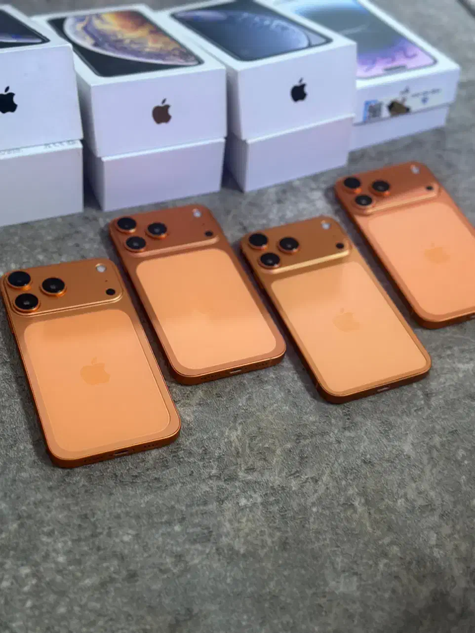 آیفون ۱۷پرو رنگ نارنجی|موبایل|ارومیه, |دیوار