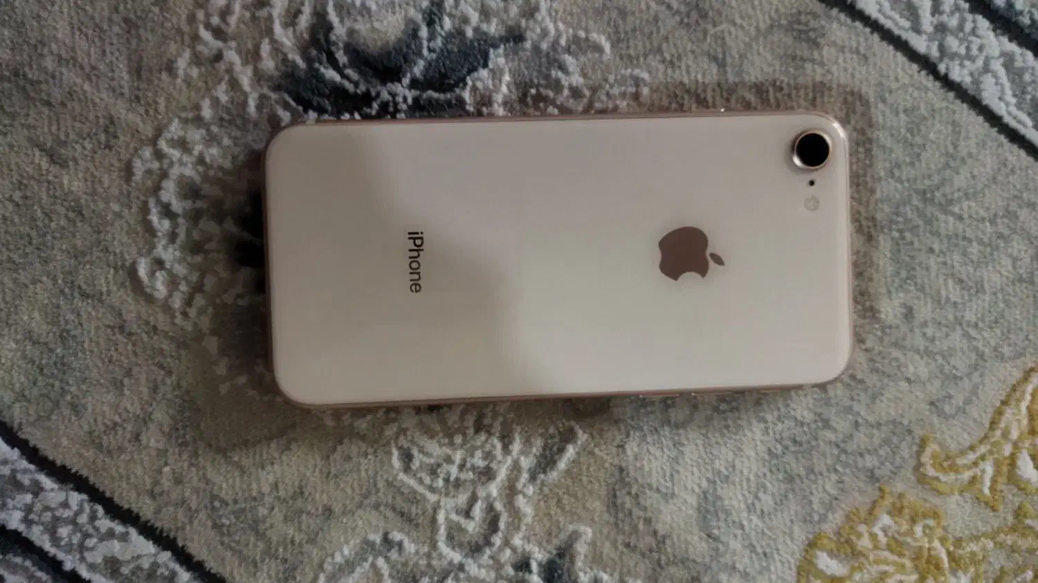 گوشی ایفون 8|موبایل|اسلامآباد غرب, |دیوار