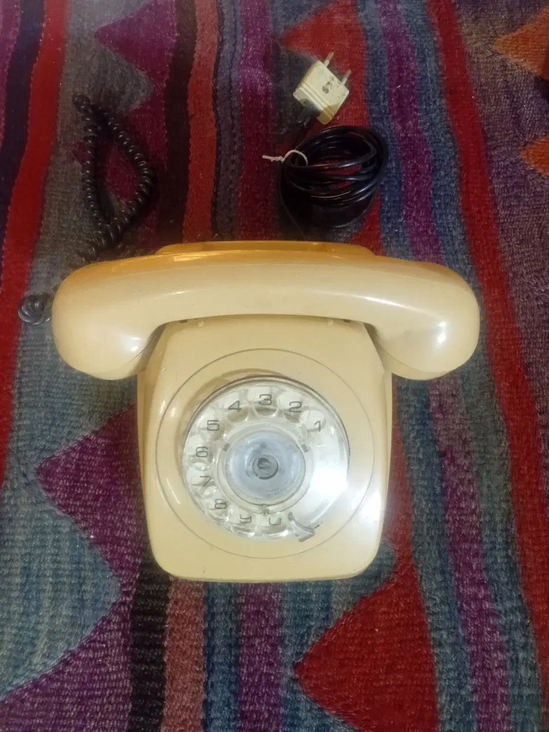 گوشی تلفن|تلفن رومیزی|قم, شهرک مهدیه (مدرس)|دیوار