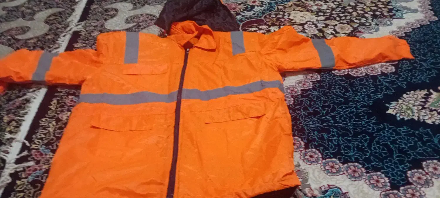 عالی|لباس|ایذه, |دیوار