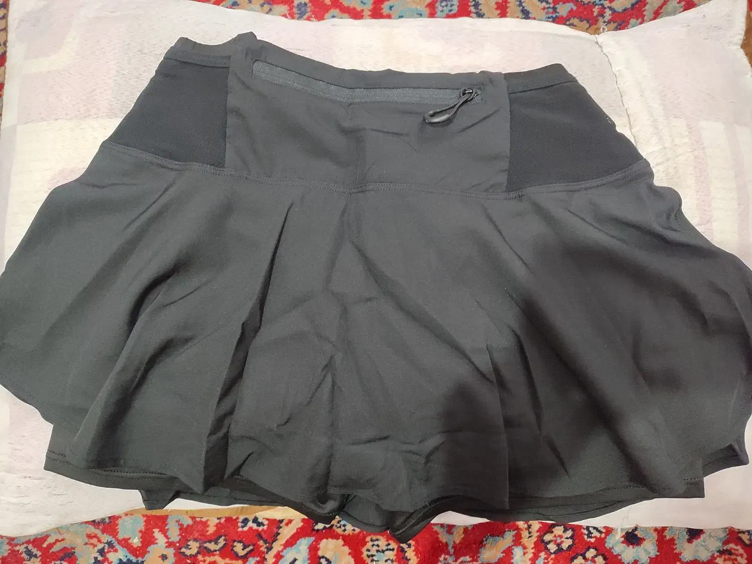 دامن تنیسی|لباس|بیرجند, |دیوار