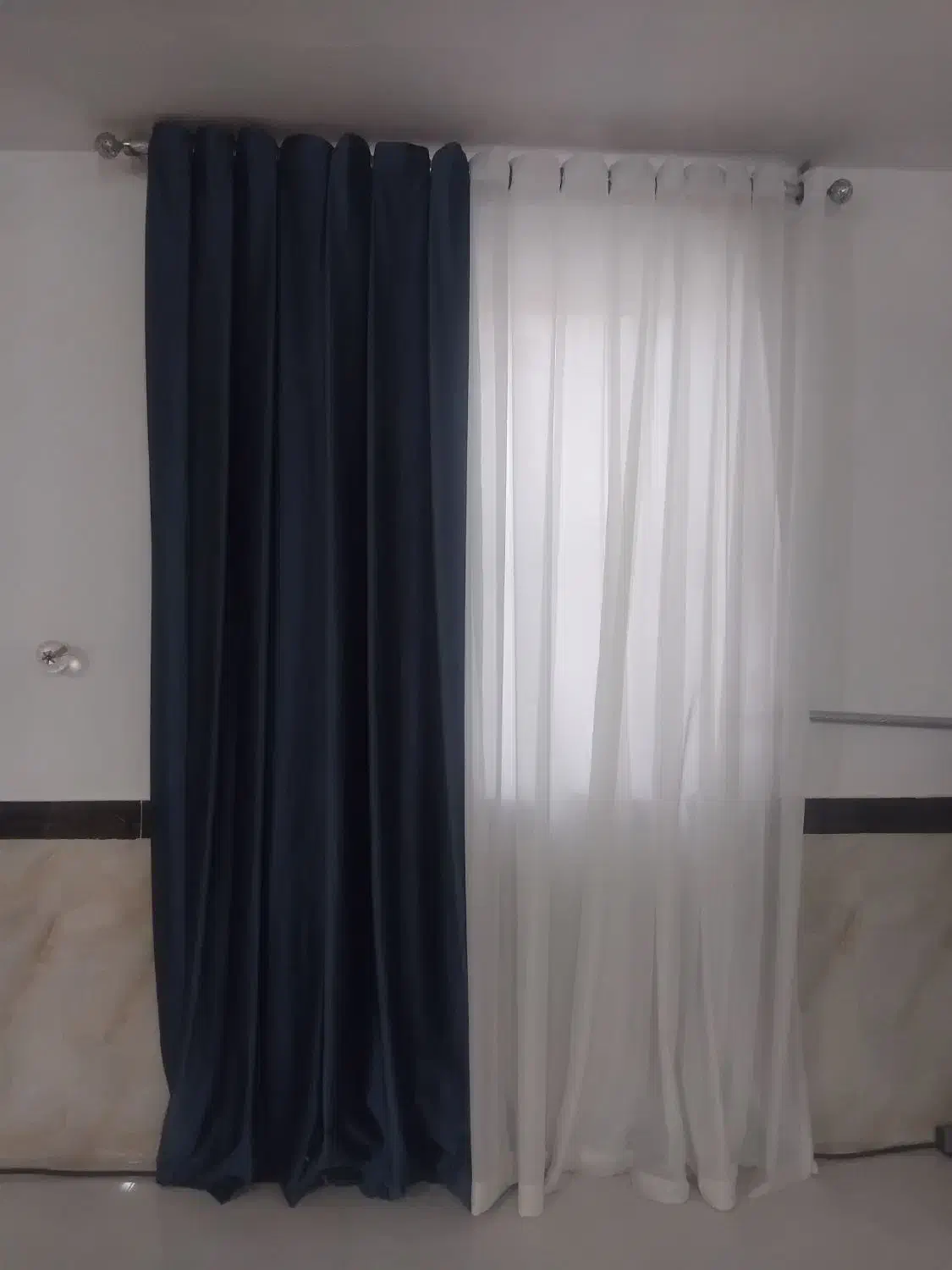 پرده باوالن|پرده، رانر، رومیزی|اقبالیه, |دیوار