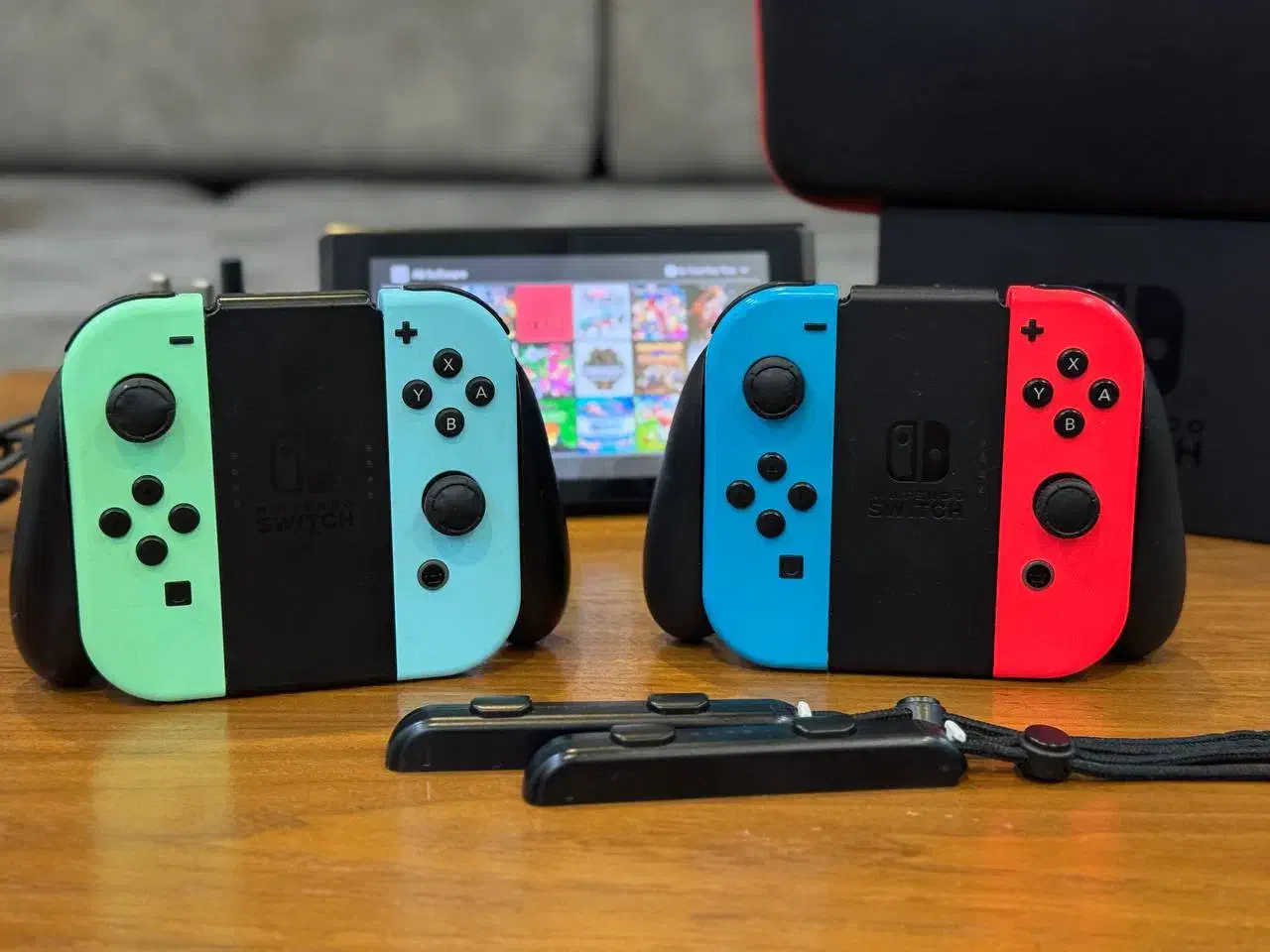 نینتندو سوییچ کپی خور به همراه چهار جوی کان|کنسول، بازی ویدئویی و آنلاین|بندرعباس, |دیوار