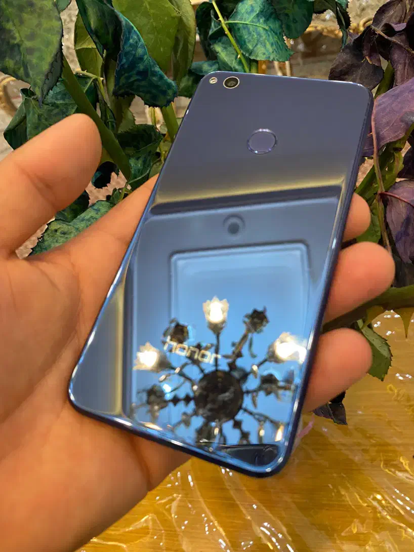 گوشی هانر 8 لایت تمیز همه چی پلمپ|موبایل|خرم‌آباد, |دیوار