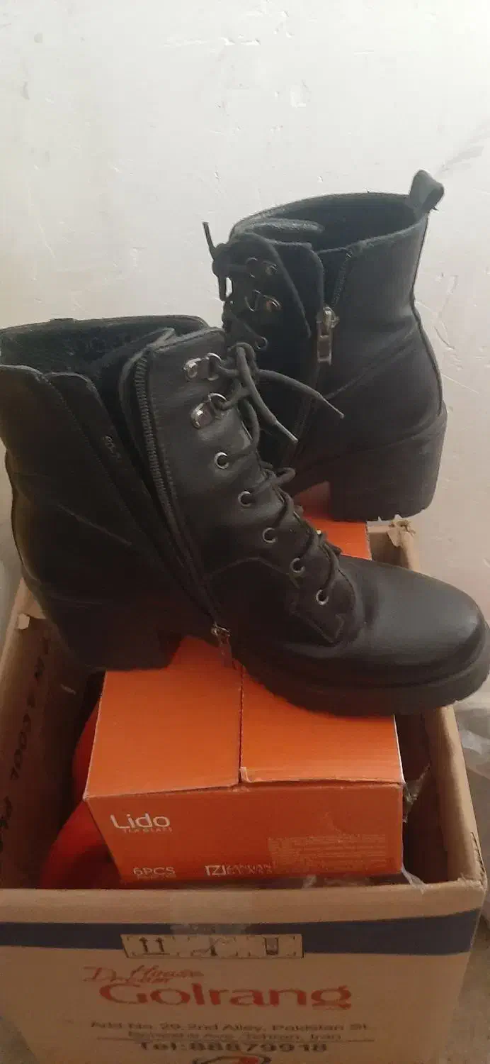 پوتین در حد نو سایز ۳۹ َ۴۰|کیف، کفش، کمربند|قزوین, |دیوار