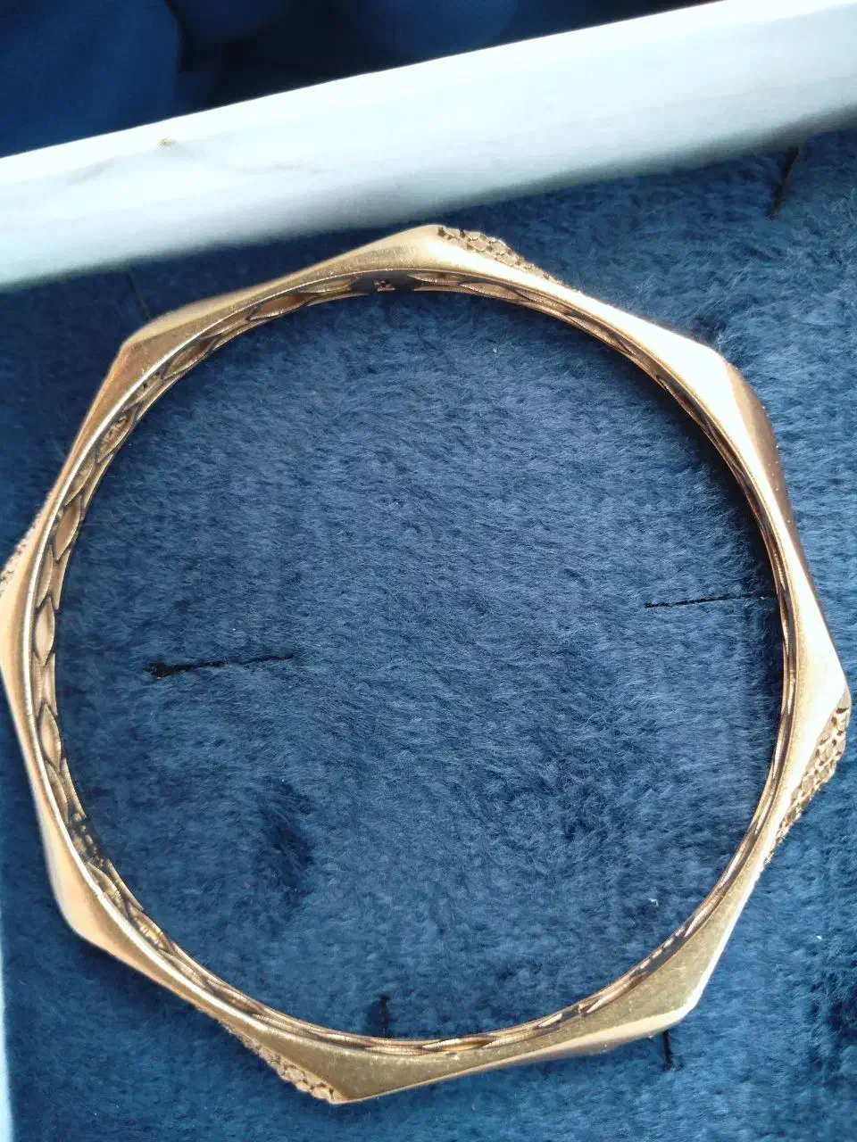 طلا|جواهرات|جهرم, |دیوار