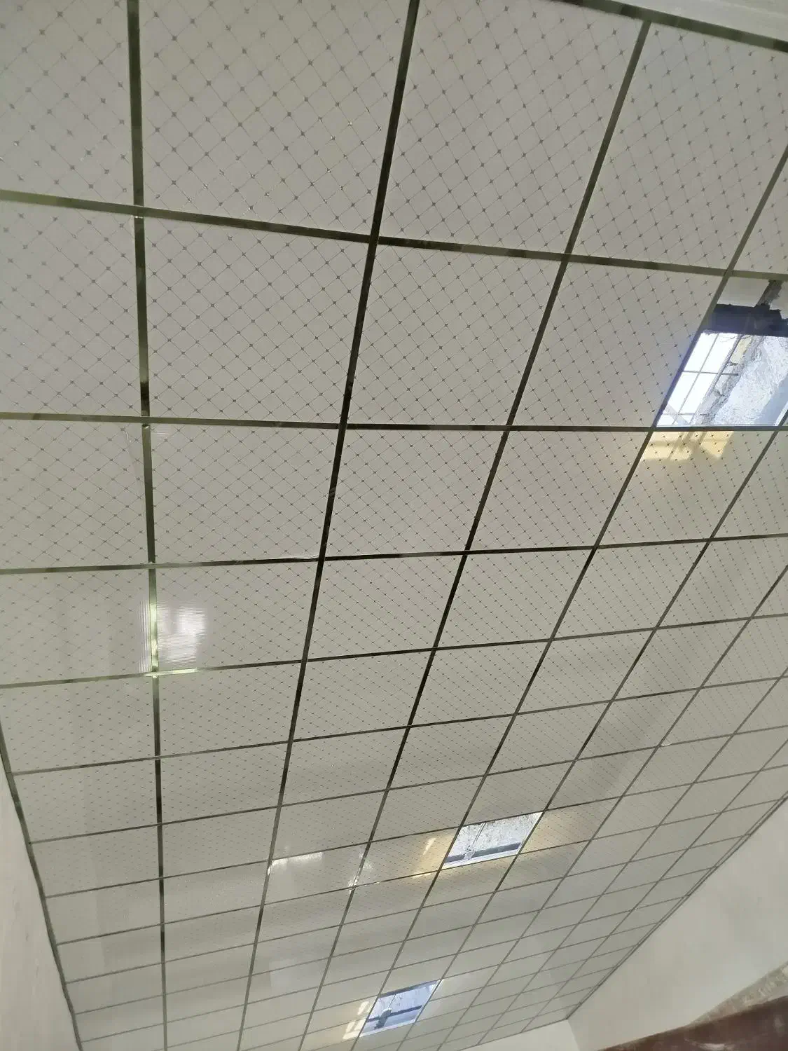 نصاب.اجراونصب سقف کاذب.تایل.pvcسرویس|خدمات پیشه و مهارت|مشهد, نوده|دیوار