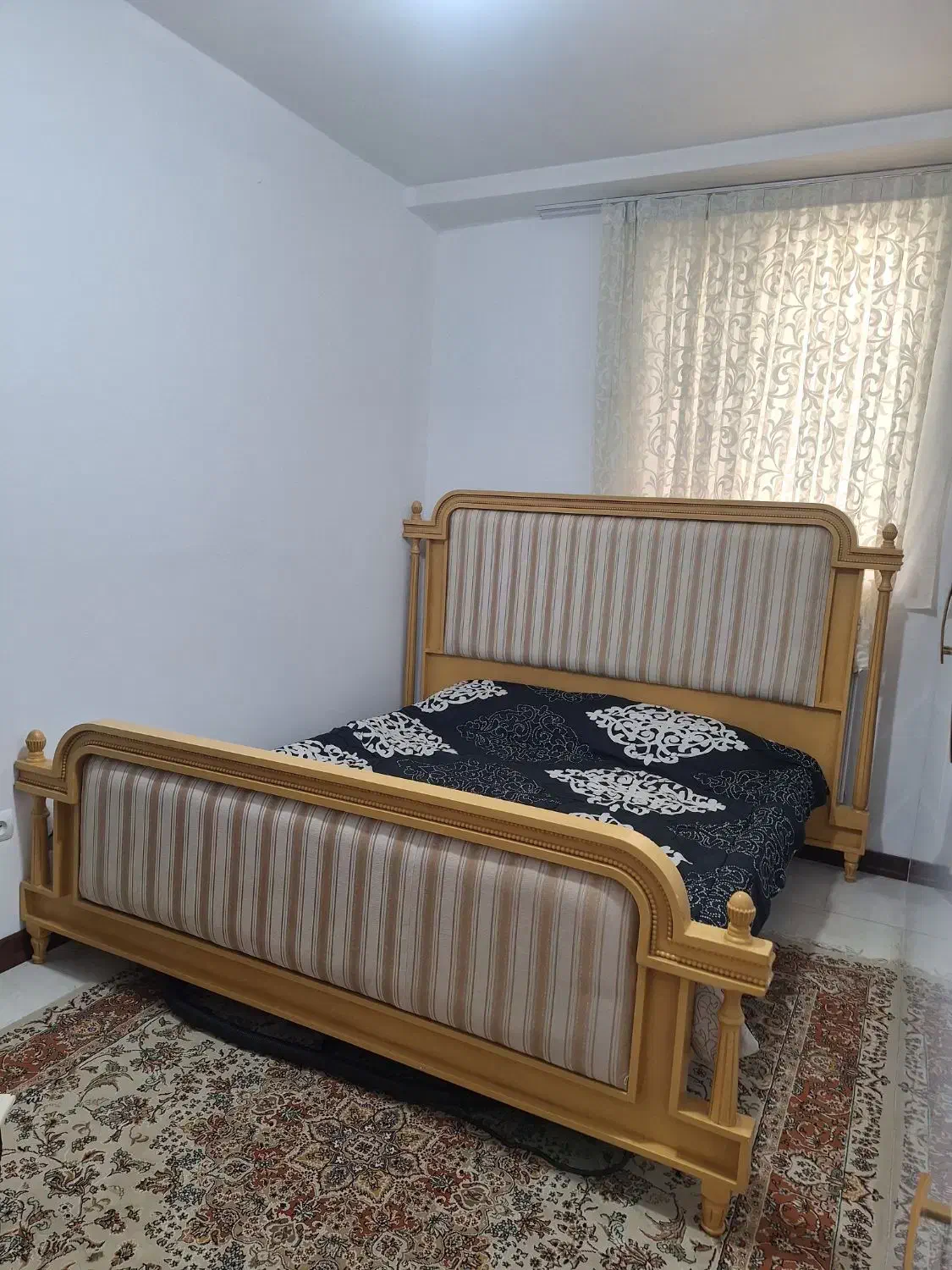 تخت خواب دو نفر|تخت و سرویس خواب|فیروزکوه, |دیوار
