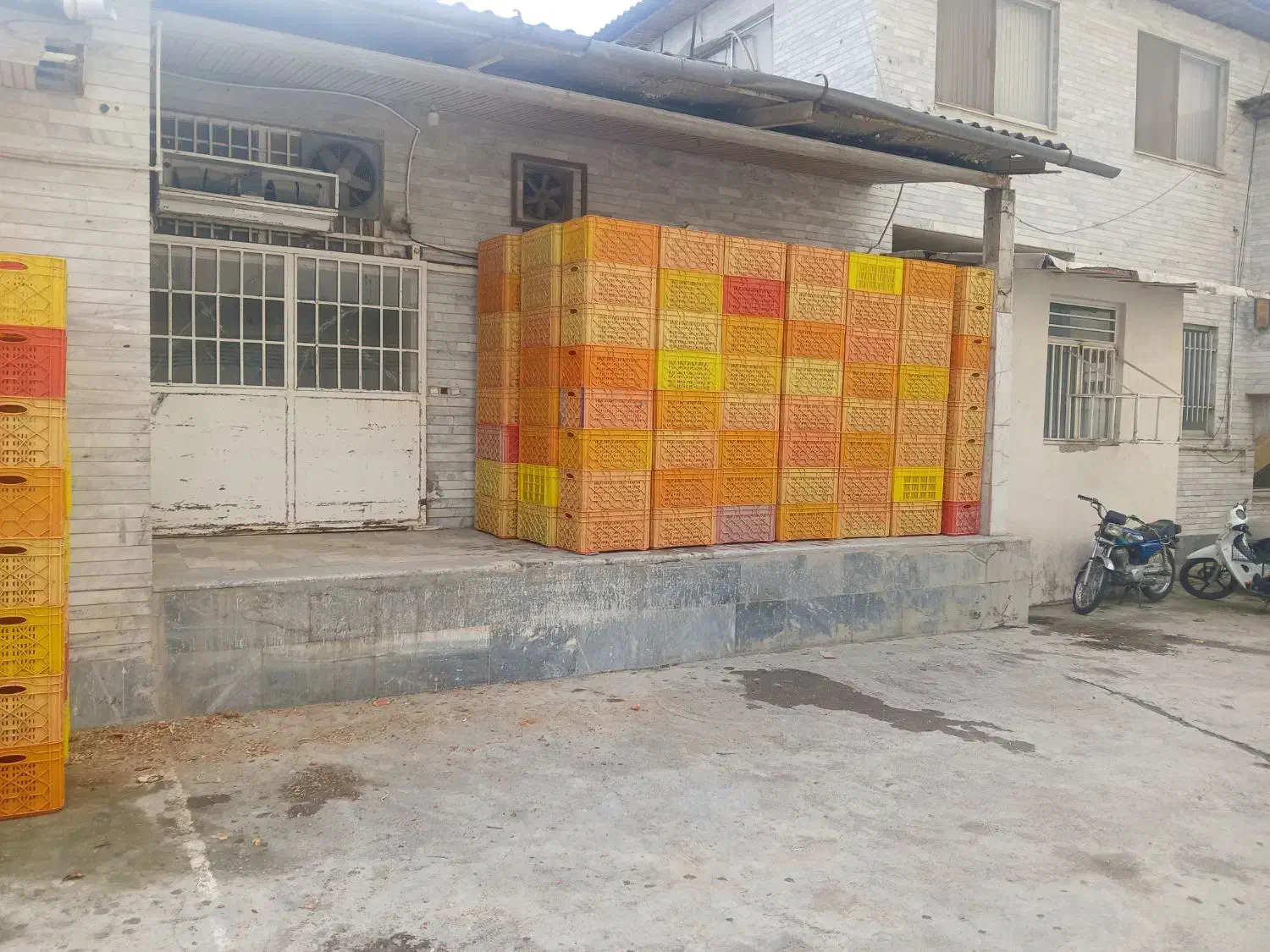 سبد مرغی در حد نو،تعداد۳۹۲عدد|عمدهفروشی|آزادشهر, |دیوار