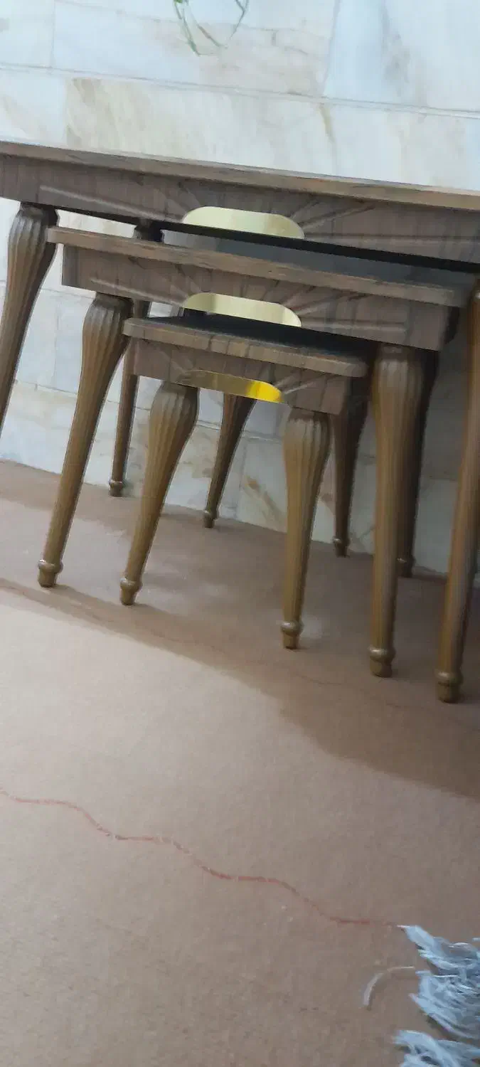 جلومبلی و عسلی|مبلمان خانگی و میز عسلی|اردکان, |دیوار