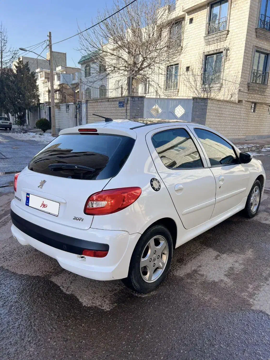 ۲۰۷ مدل ۱۴۰۰ پاناروما آس|خودرو سواری و وانت|قزوین, |دیوار