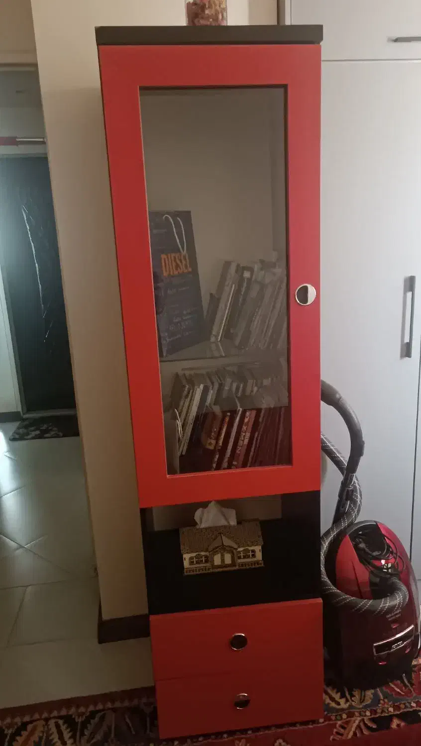 سرویس کمد نوجوان به همراه مبل تخت خوابشو دو نفره|تخت و سرویس خواب|دماوند, گیلاوند|دیوار