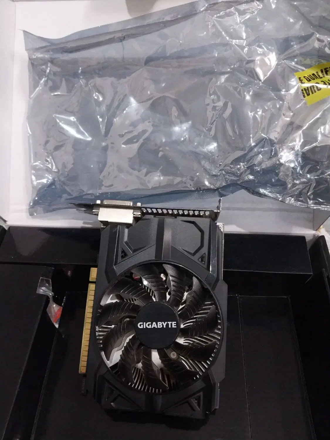 r7 360 giga   2 gig gaming  گرافیک|قطعات و لوازم جانبی رایانه|مشهد, پورسینا|دیوار