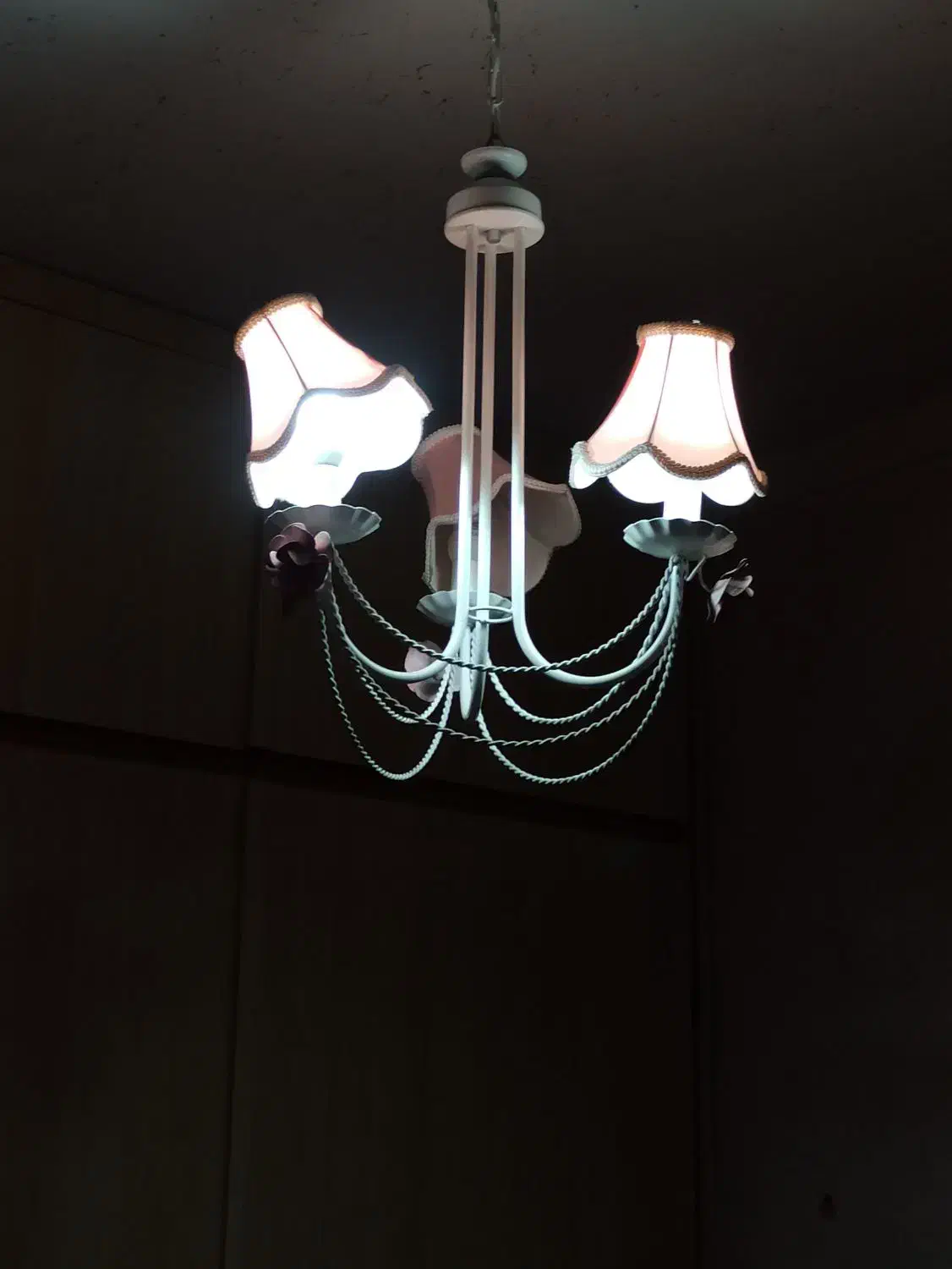 در حد نو|لوستر و چراغ آویز|قزوین, |دیوار