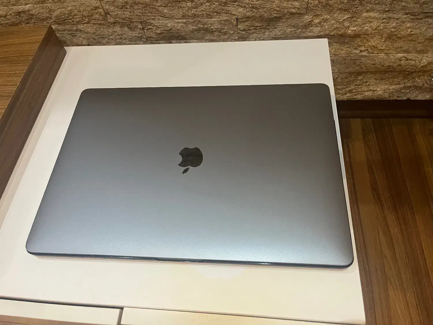 مک بوک پرو ۲۰۱۹ (MacBook pro 2019)|رایانه همراه|رشت, سعدی (تختی)|دیوار