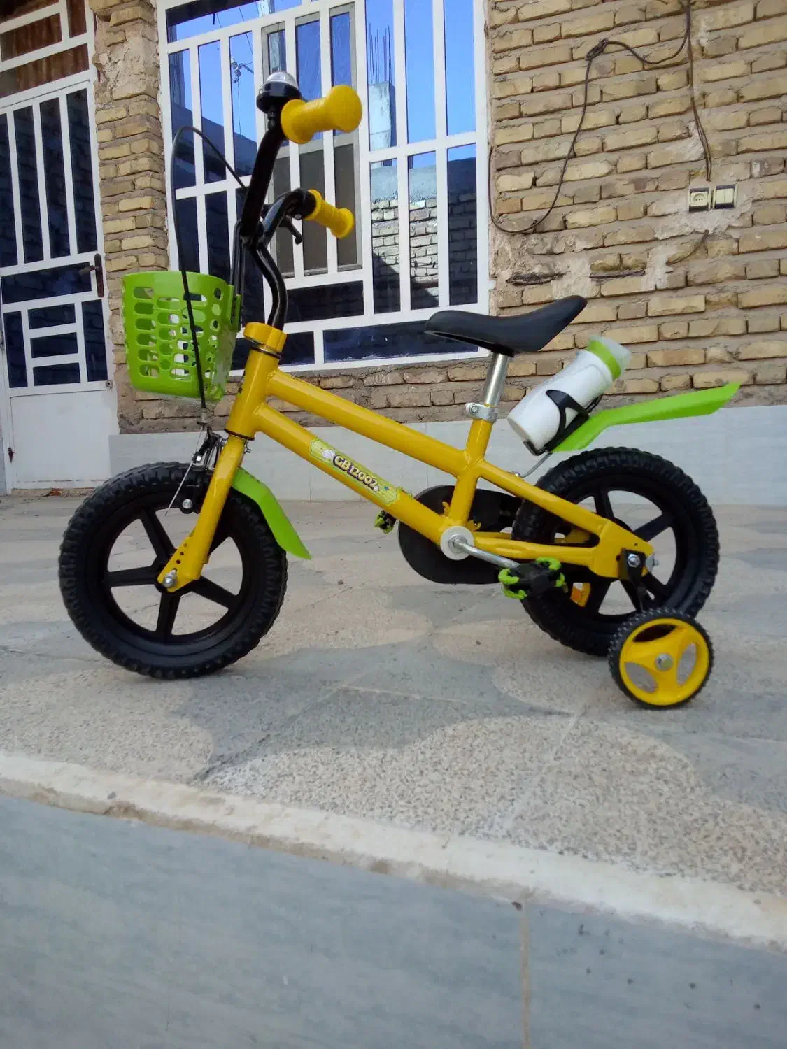 دوچرخه ۱۲ کیفیت بسیار عالی فقط ۳ ماه کار کرده|دوچرخه، اسکیت، اسکوتر|بختگان, |دیوار