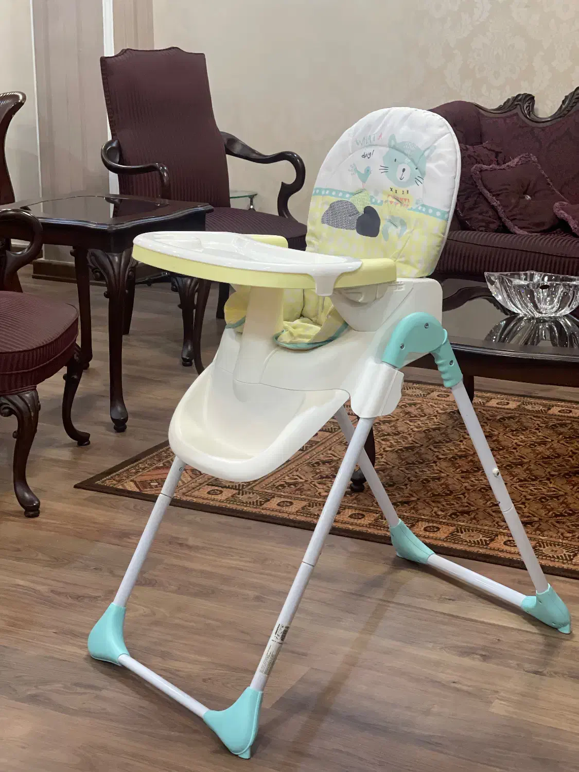 صندلی غذا خوری کودک|تخت و صندلی بچه|ساری, |دیوار