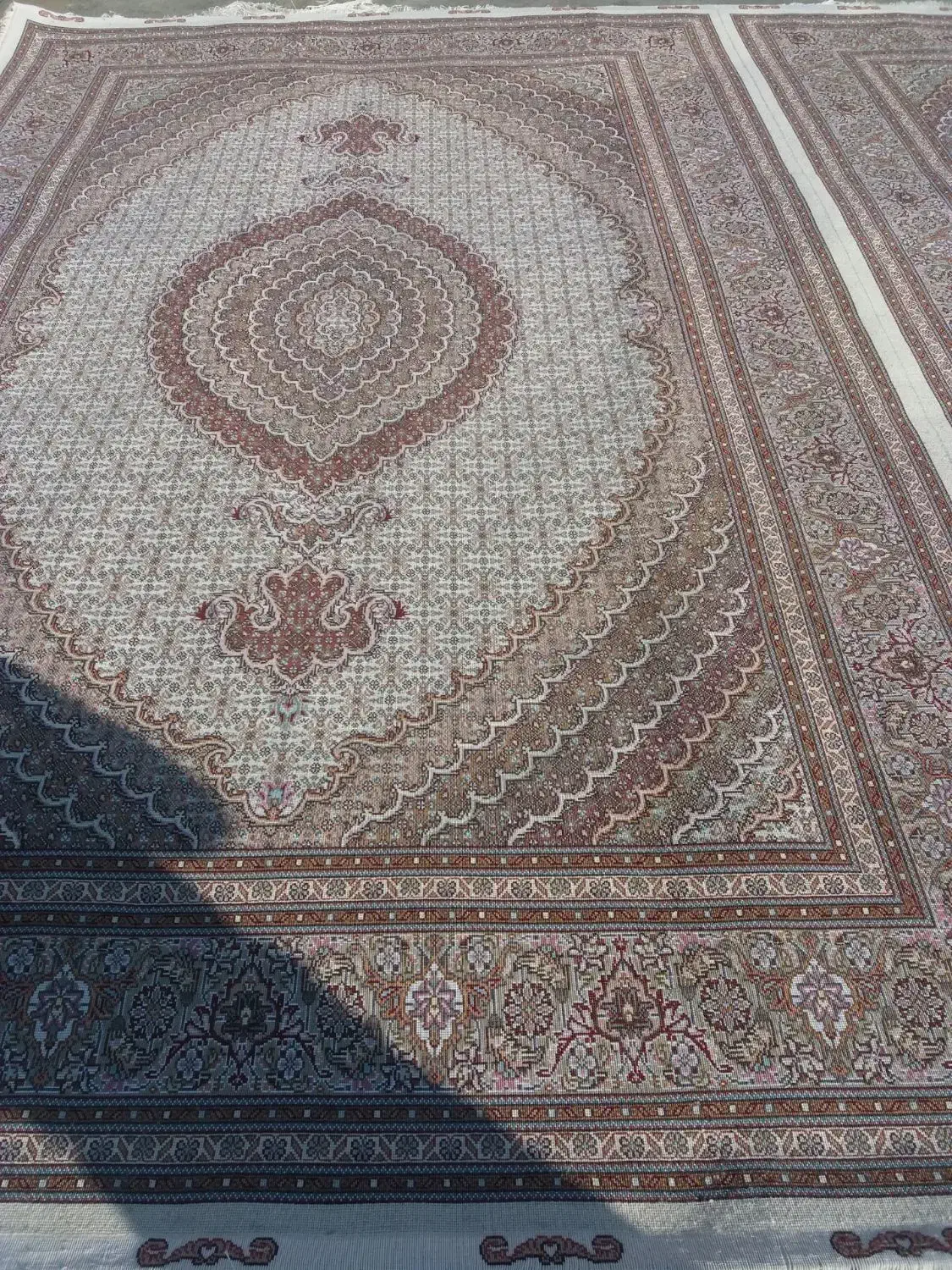 فرش دستباف|فرش|خوی, |دیوار