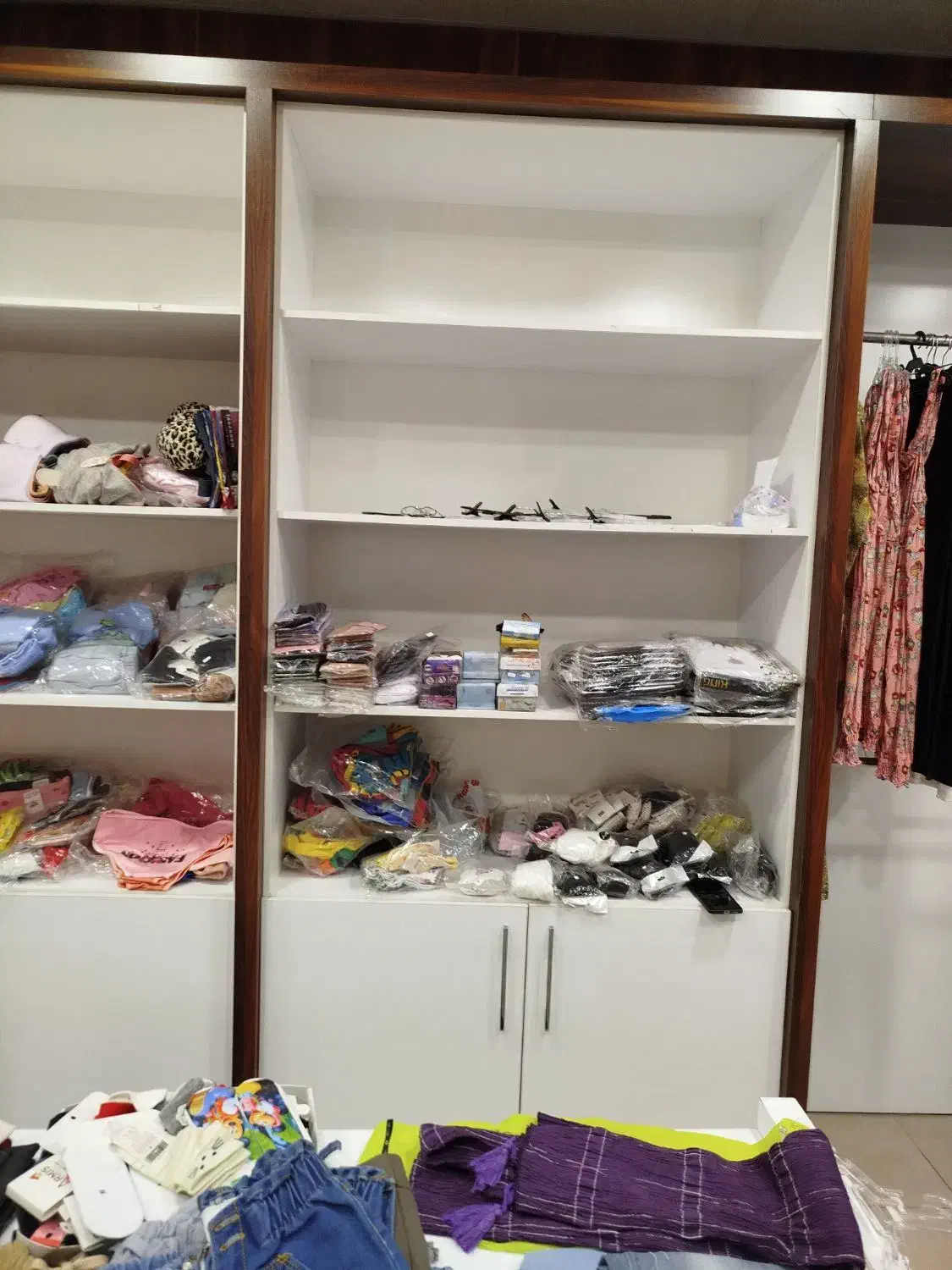 رهن و اجاره مغازه|اجارهٔ مغازه و غرفه|قزوین, |دیوار