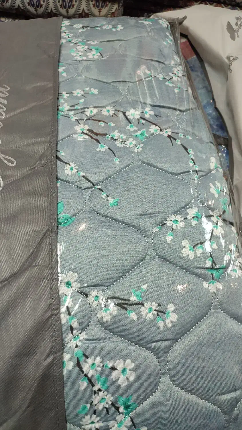 تشک مهمان ۳/۵کیلو|رختخواب، بالش، پتو|قم, نیروگاه|دیوار