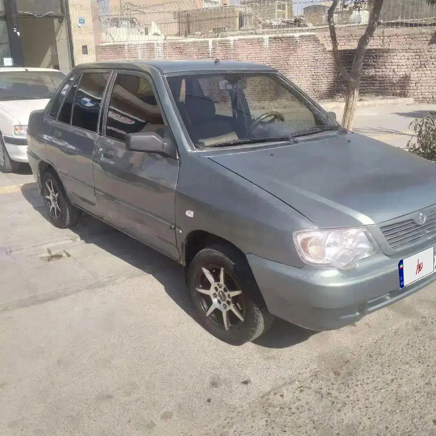 پراید ۱۳۲ زیتونی ۱۳۸۸، شاسی پلم و تمیز|خودرو سواری و وانت|اصفهان, بهرام‌آباد|دیوار