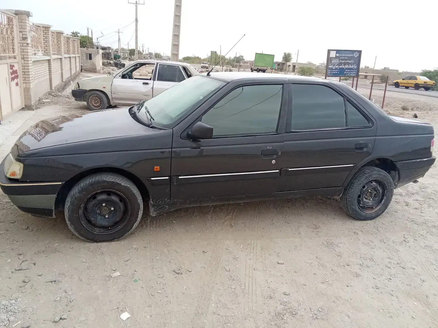 پژو 405مدل 84فروش فوری|خودرو سواری و وانت|باهوکلات, |دیوار