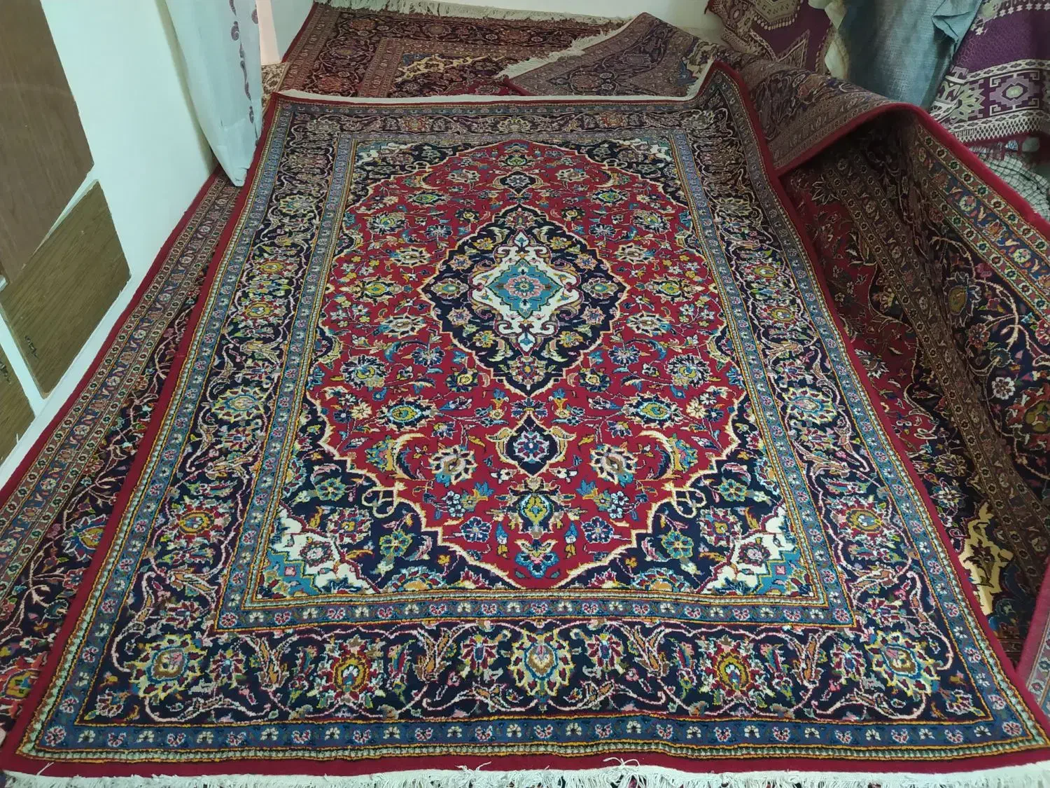 فرش دستباف قدیمی|فرش|کاشان, آیت الله سعیدی|دیوار