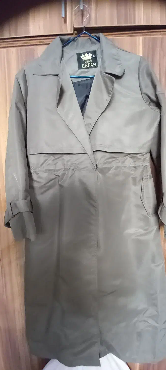 پالتو بارانی|لباس|اردبیل, |دیوار