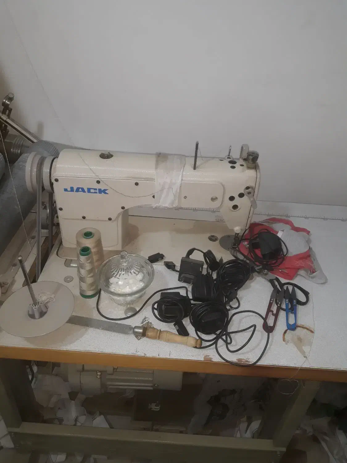 چرخ خیاطی صنعتی|چرخ خیاطی و ریسندگی|کرج, گلشهر|دیوار