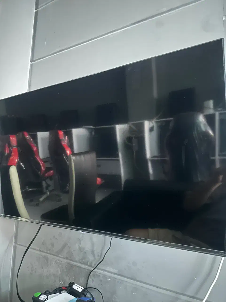 تلوزیون ۵۰ اینچ هایسنس|تلویزیون و پروژکتور|بهبهان, |دیوار