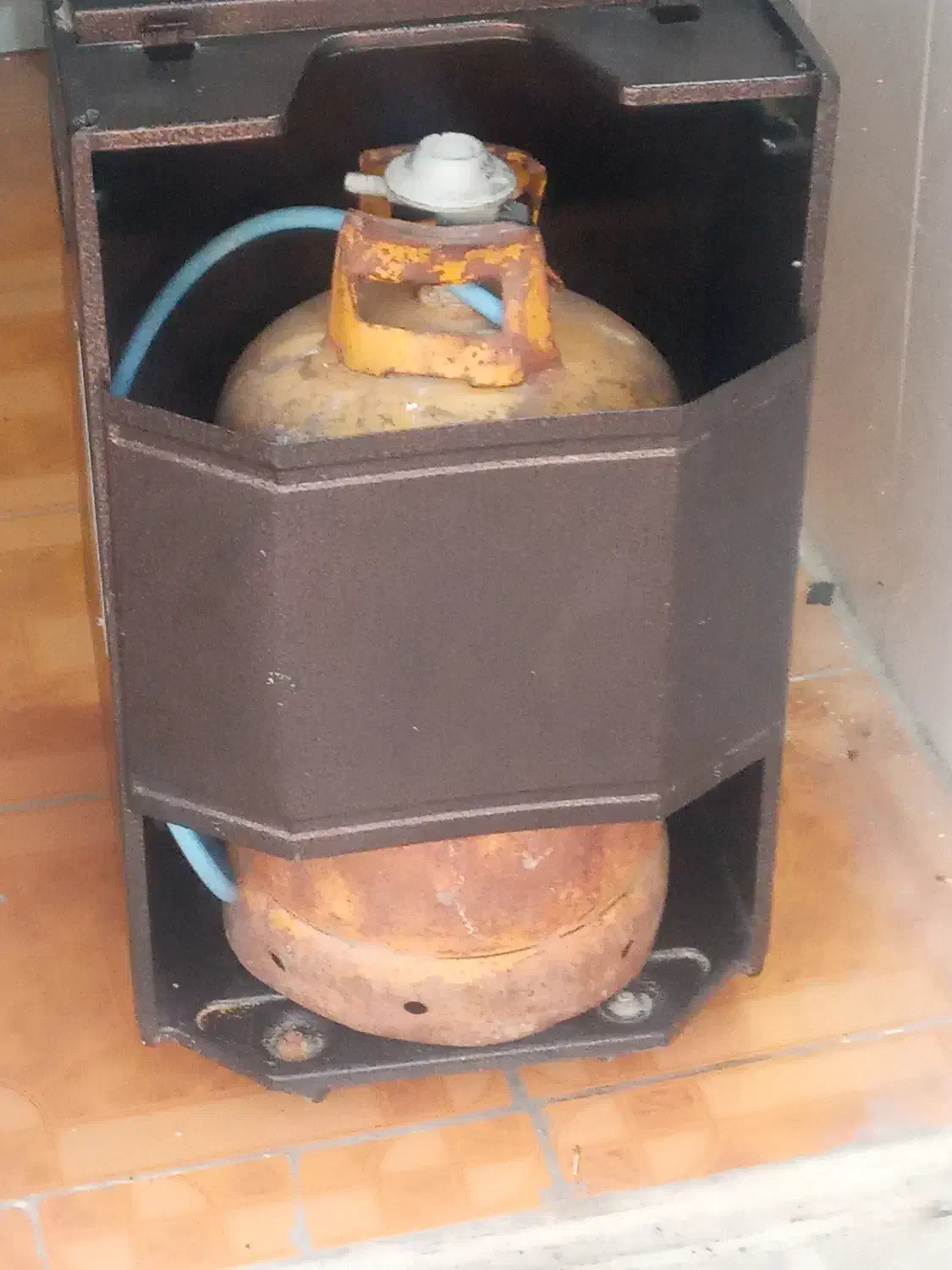 بخاری کپسولی بدون دودکش سنسوردار برا فضا در بسته|بخاری، هیتر، شومینه|شیراز, شهرک مهدیه|دیوار