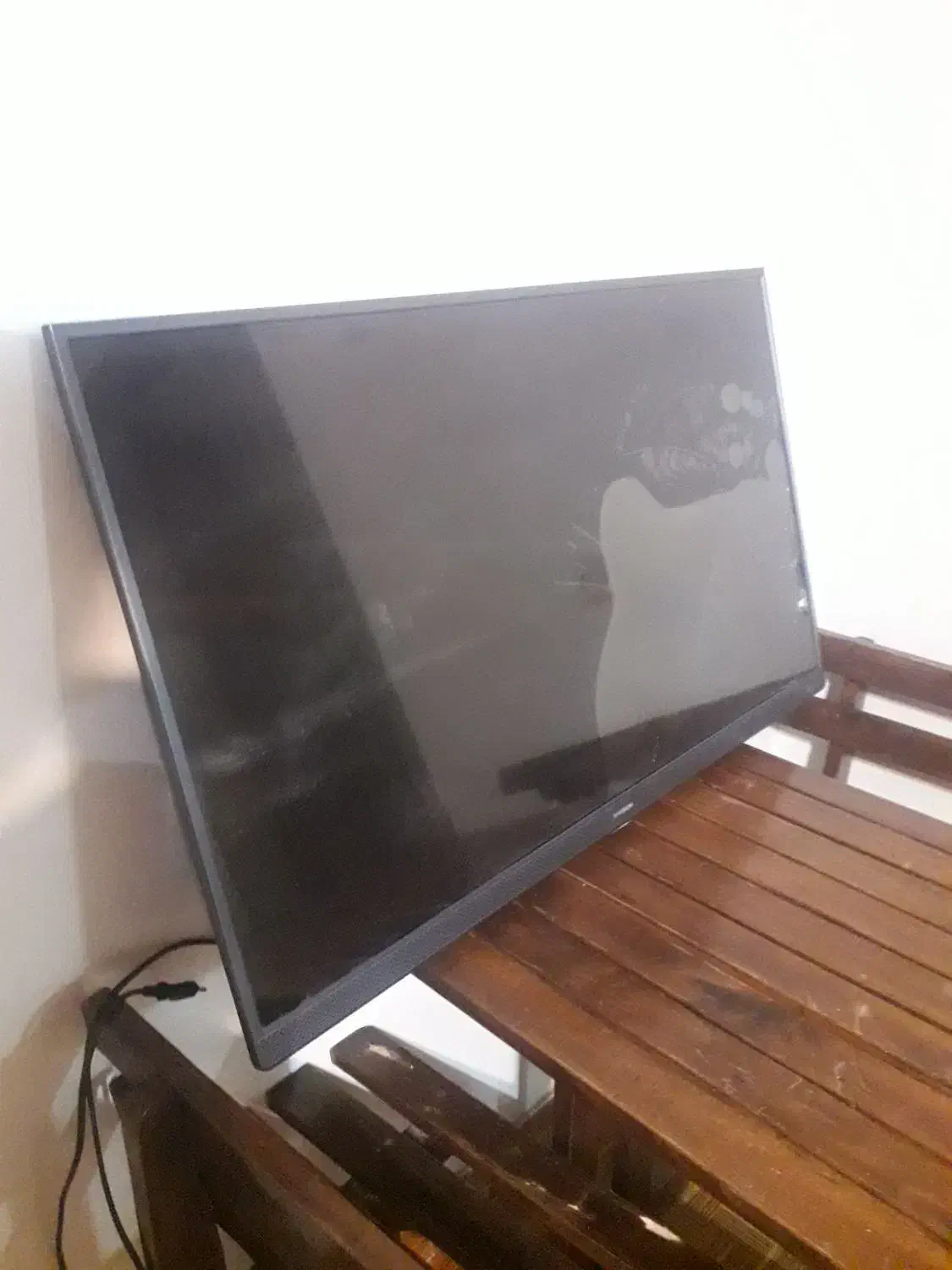 تلویزیون|تلویزیون و پروژکتور|بندر انزلی, شهرک اسحاقی|دیوار