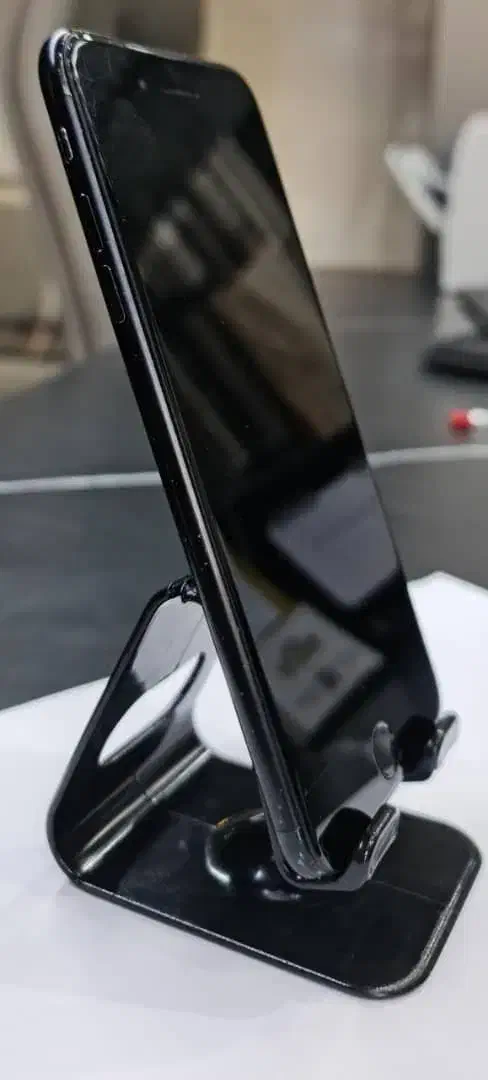 اپل iPhone 7 Plus با حافظهٔ ۲۵۶ گیگابایت|موبایل|اصفهان, احمدآباد|دیوار